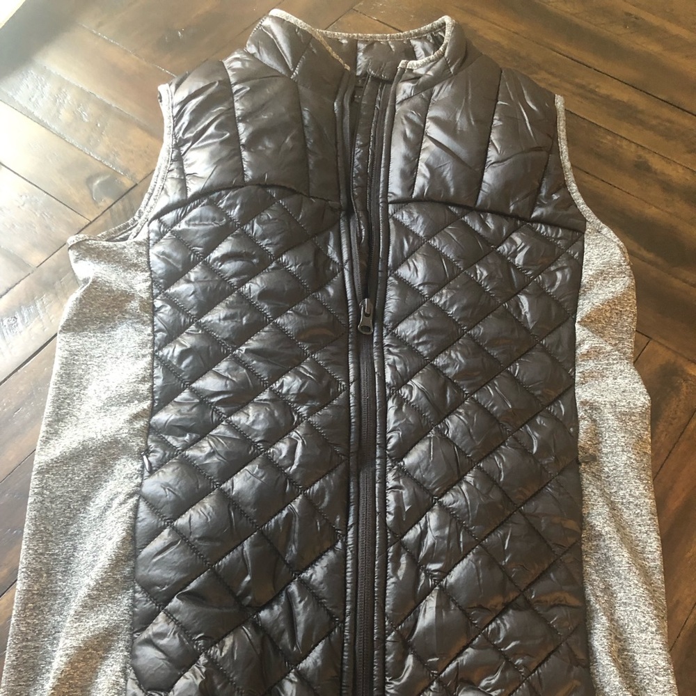 Fornia vest